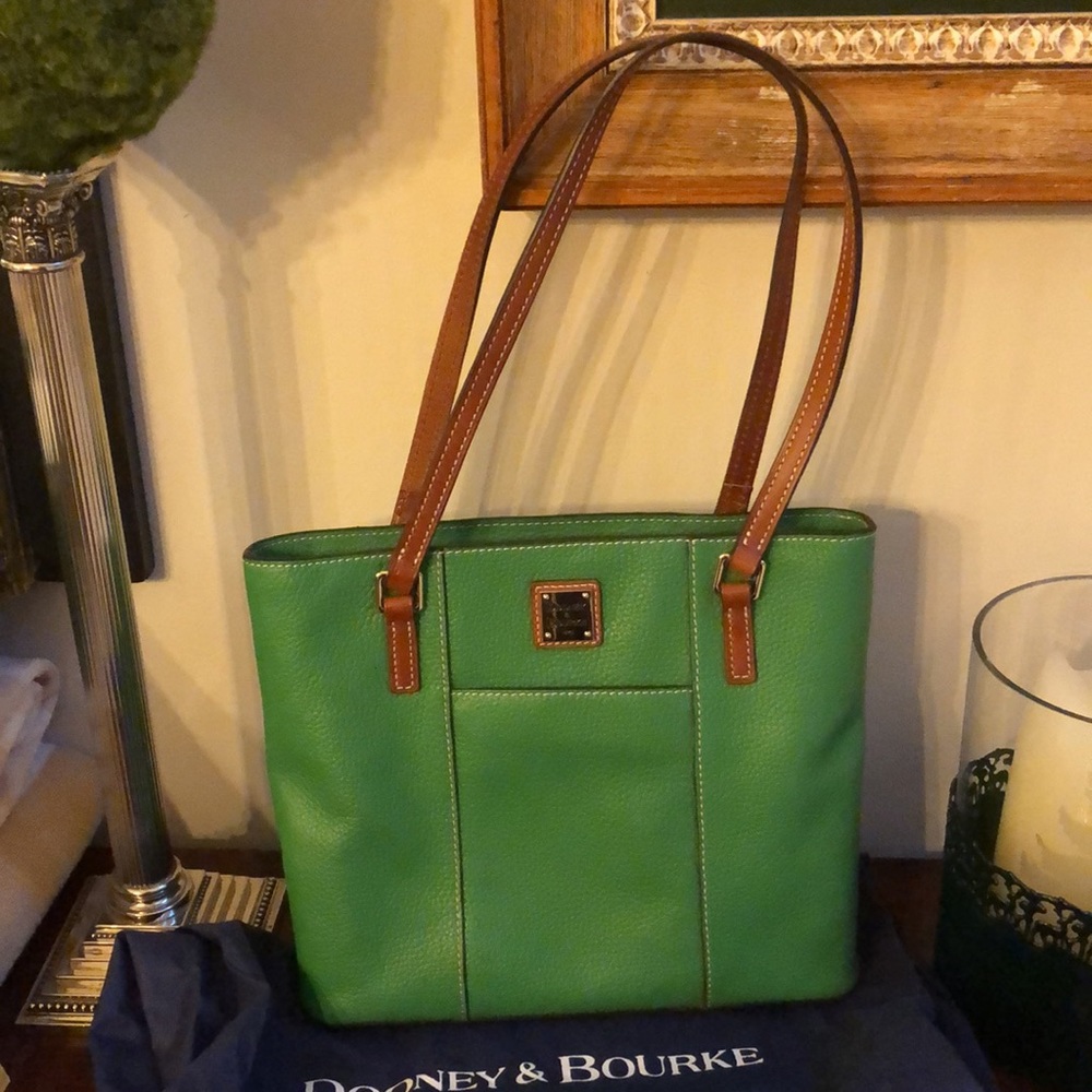 Dooney & Bourke Green Tote/shoulder bag Purse